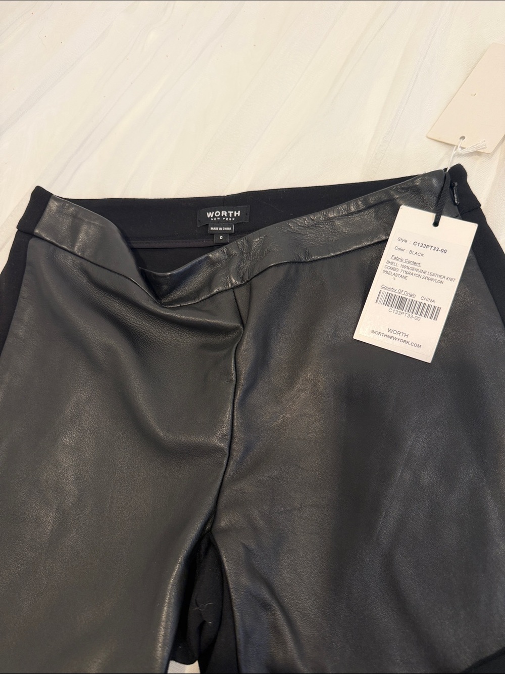 Worth New York Black Leather Front Panel Ponte Skinny Pants size 0